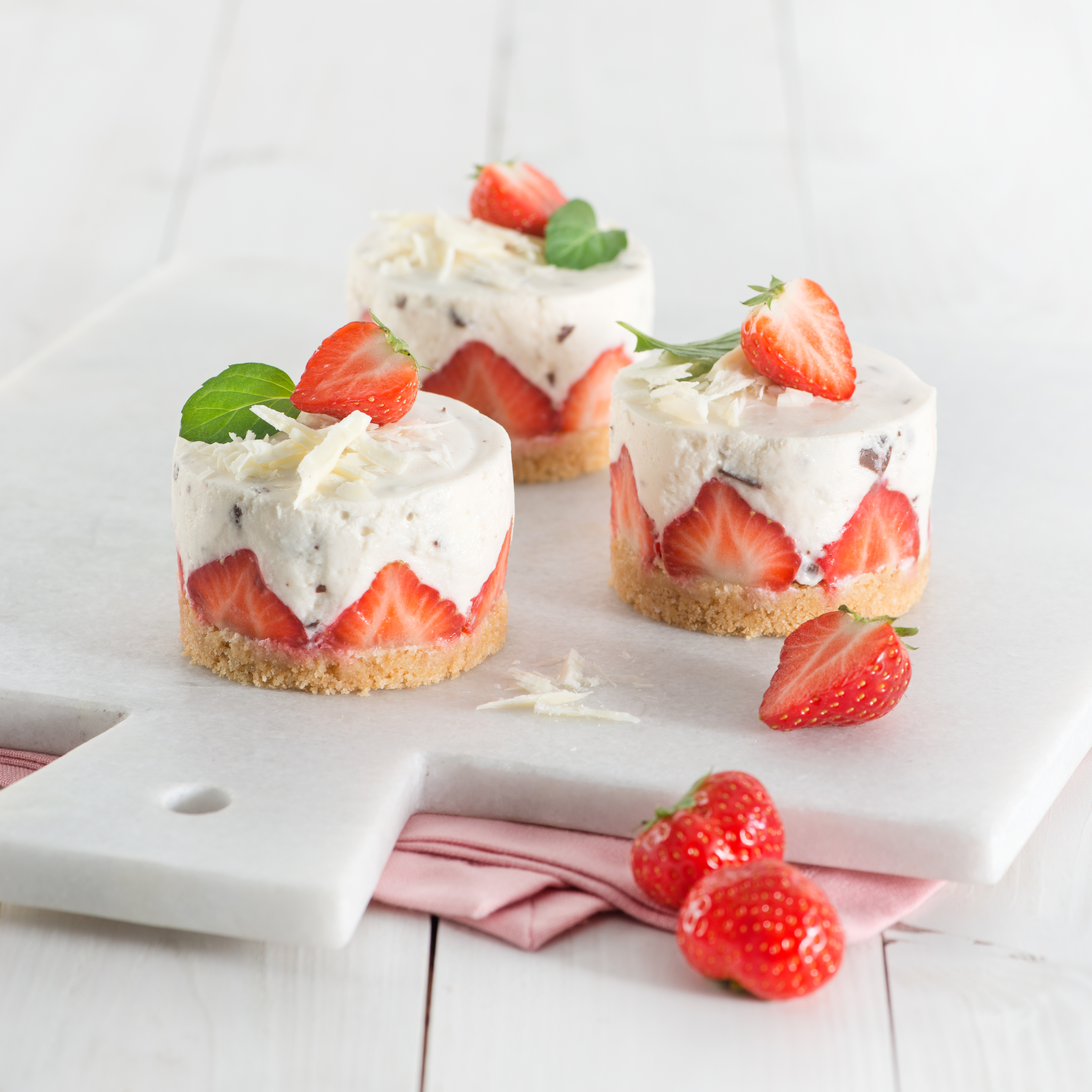 Mini-Erdbeertörtchen ohne Backen